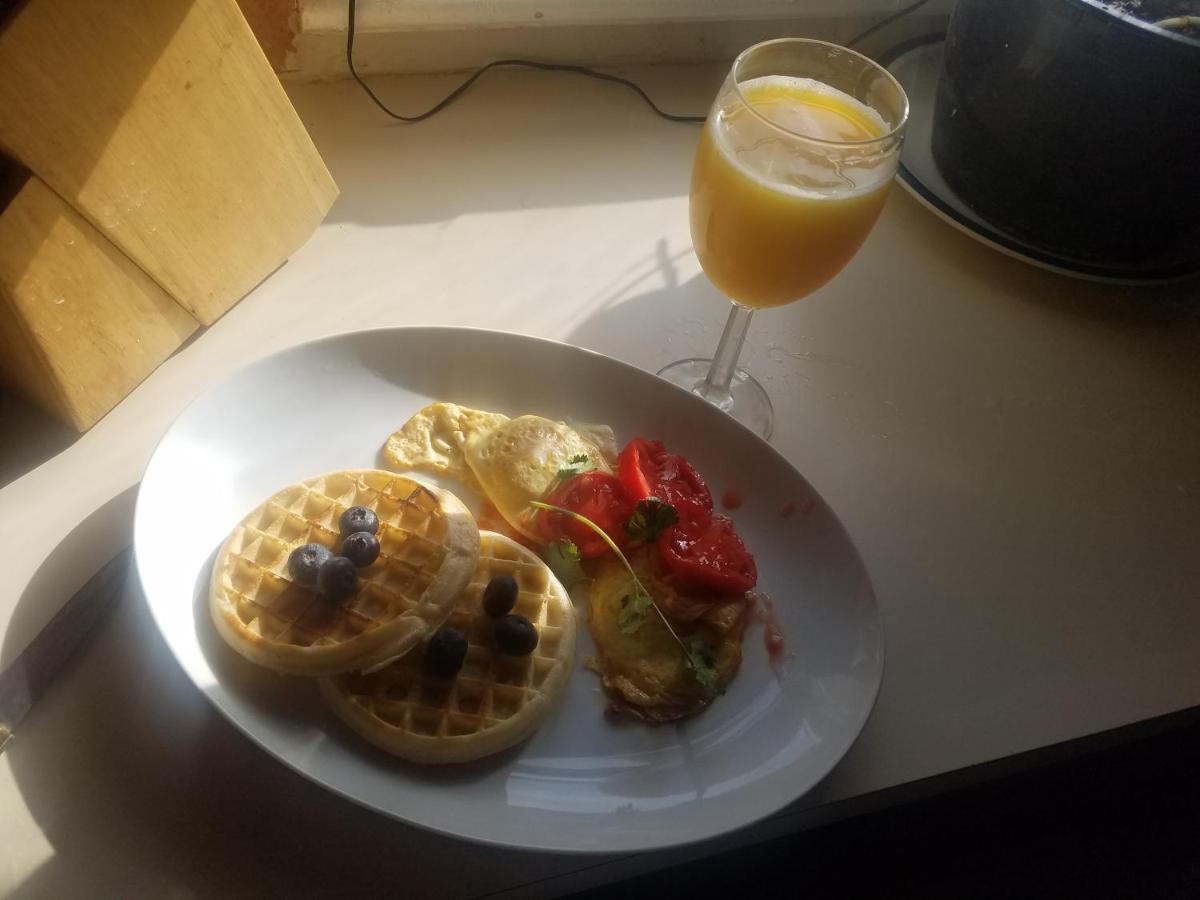 Chaudhry Holiday House Монтего Бей Екстериор снимка